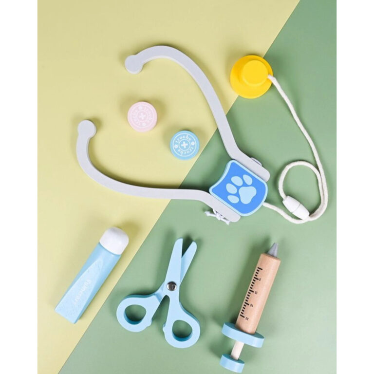 Joc Lemn Medic Veterinar